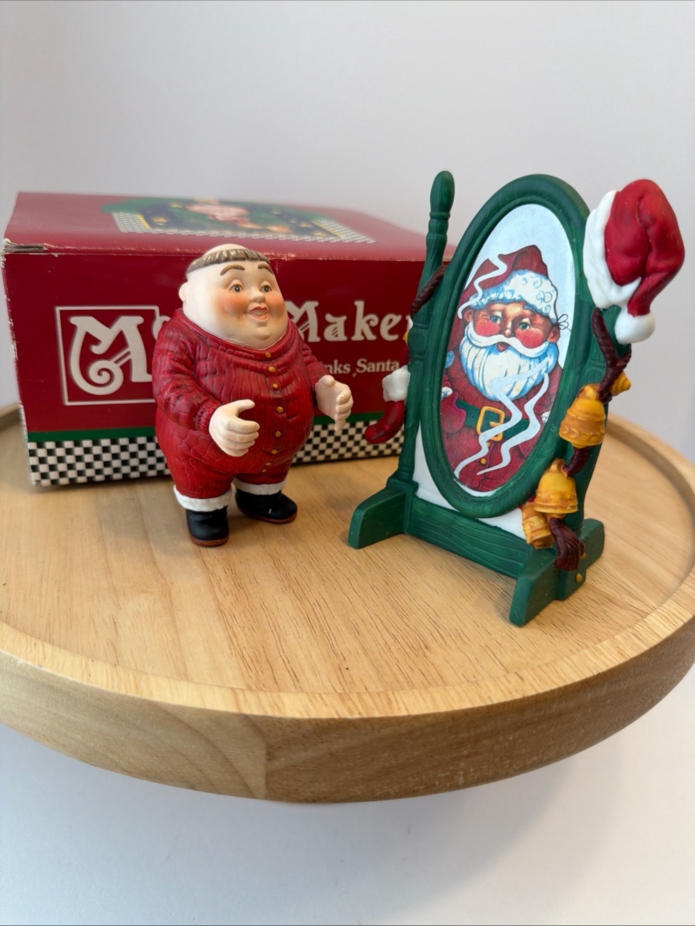 NEW Dept 56 Merry Makers. Sheridan Thinks Santa. 2 Piece Set with Box